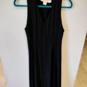 Week Long Petite Black V-Neck Sleeveless Maxi Dress